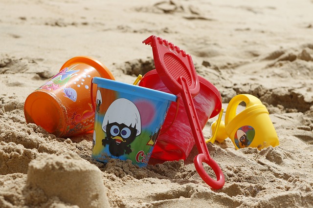 bucket-1005891_640